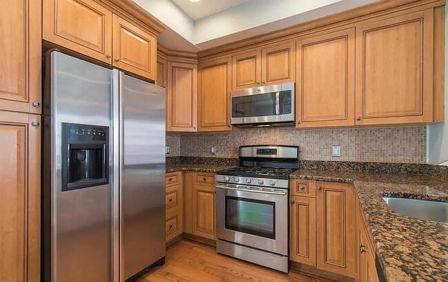 Photo - 1908 Webster St House