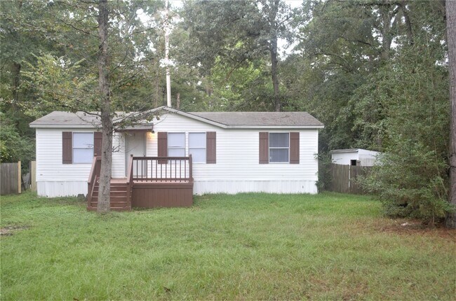 Building Photo - 23008 Glenwood Blvd