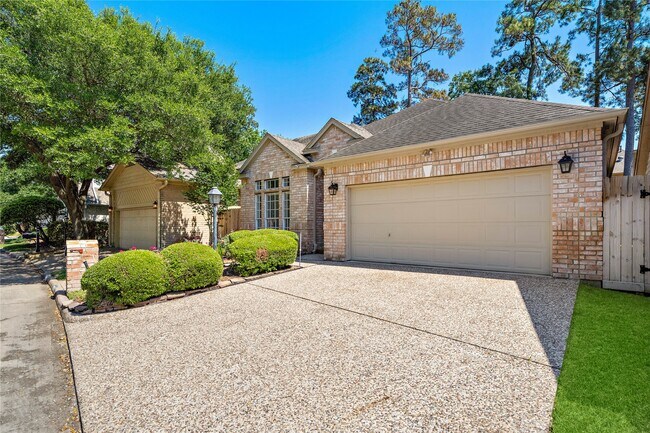 Foto del edificio - 6619 Trebeck Ln