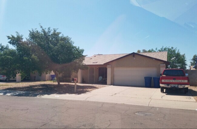 Foto del edificio - 807 W Palomino Dr