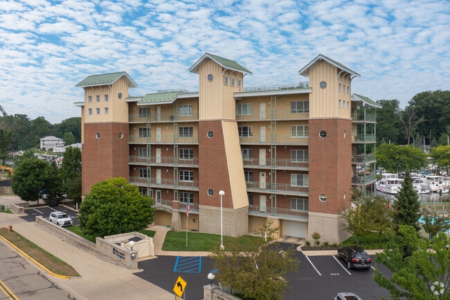 Riverwatch Condominiums