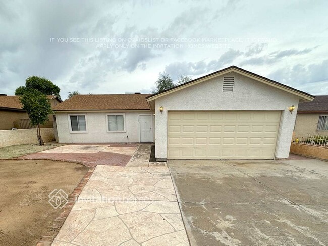 Building Photo - 2222 W Bowker St