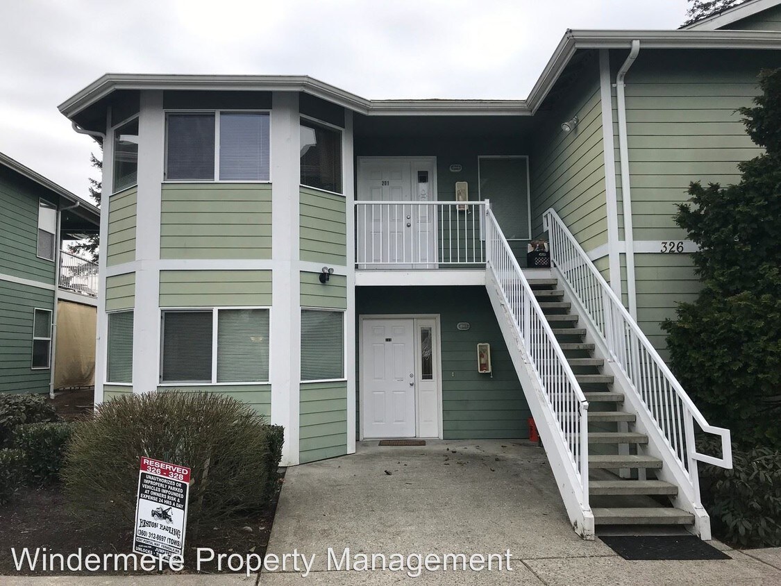 Primary Photo - 326 E Bellis Fair Pkwy