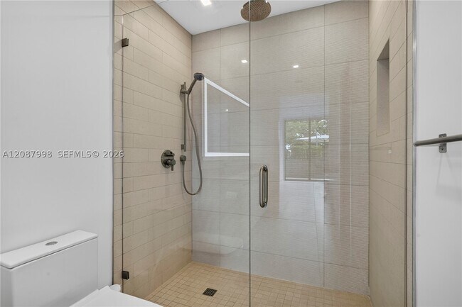 Foto del edificio - 3034 Oak Ave