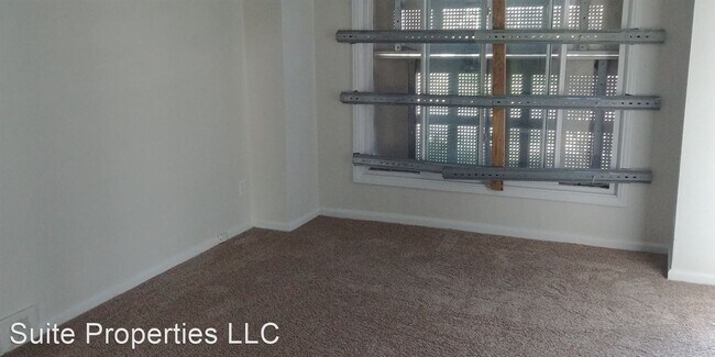Building Photo - 3 br, 1 bath House - 17693 Greenview St.