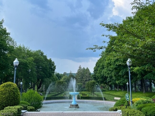 Building Photo - 5401 Rio Vista Dr