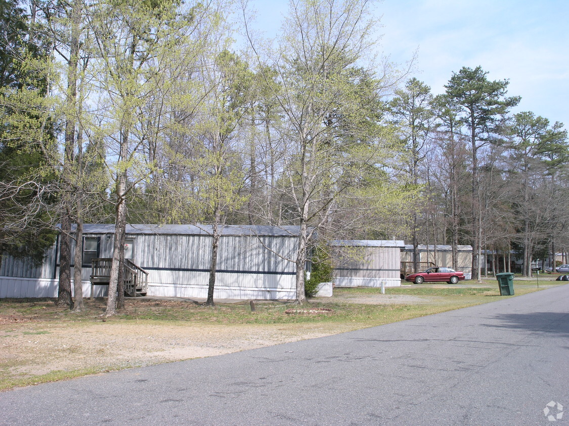 Primary Photo - Cedar Park Estates