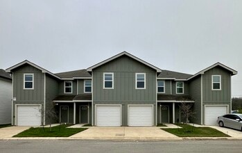 Building Photo - 9919 Grove Mist