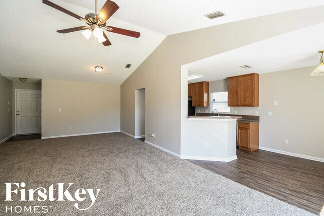 Building Photo - 6541 Silk Leaf Ln