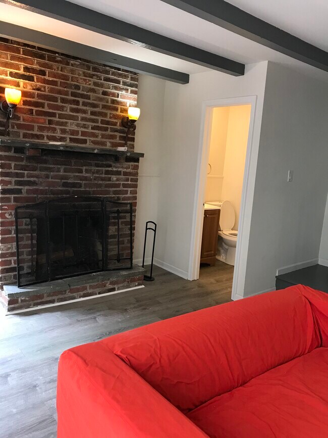 Foto del edificio - 510 S Juniper St