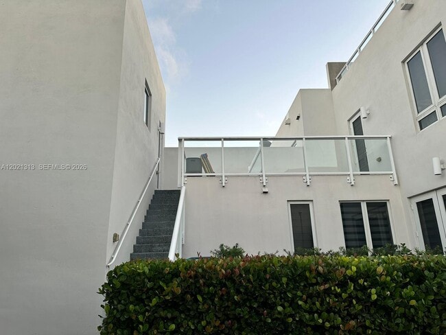 Building Photo - 6369 NW 104th Path