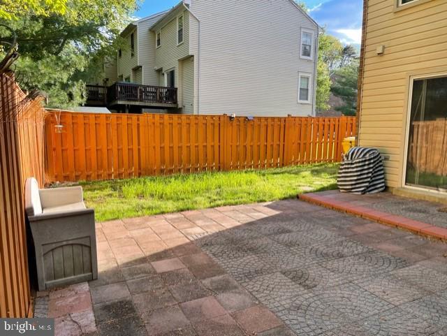 Foto del edificio - 1633 Howard Chapel Ct