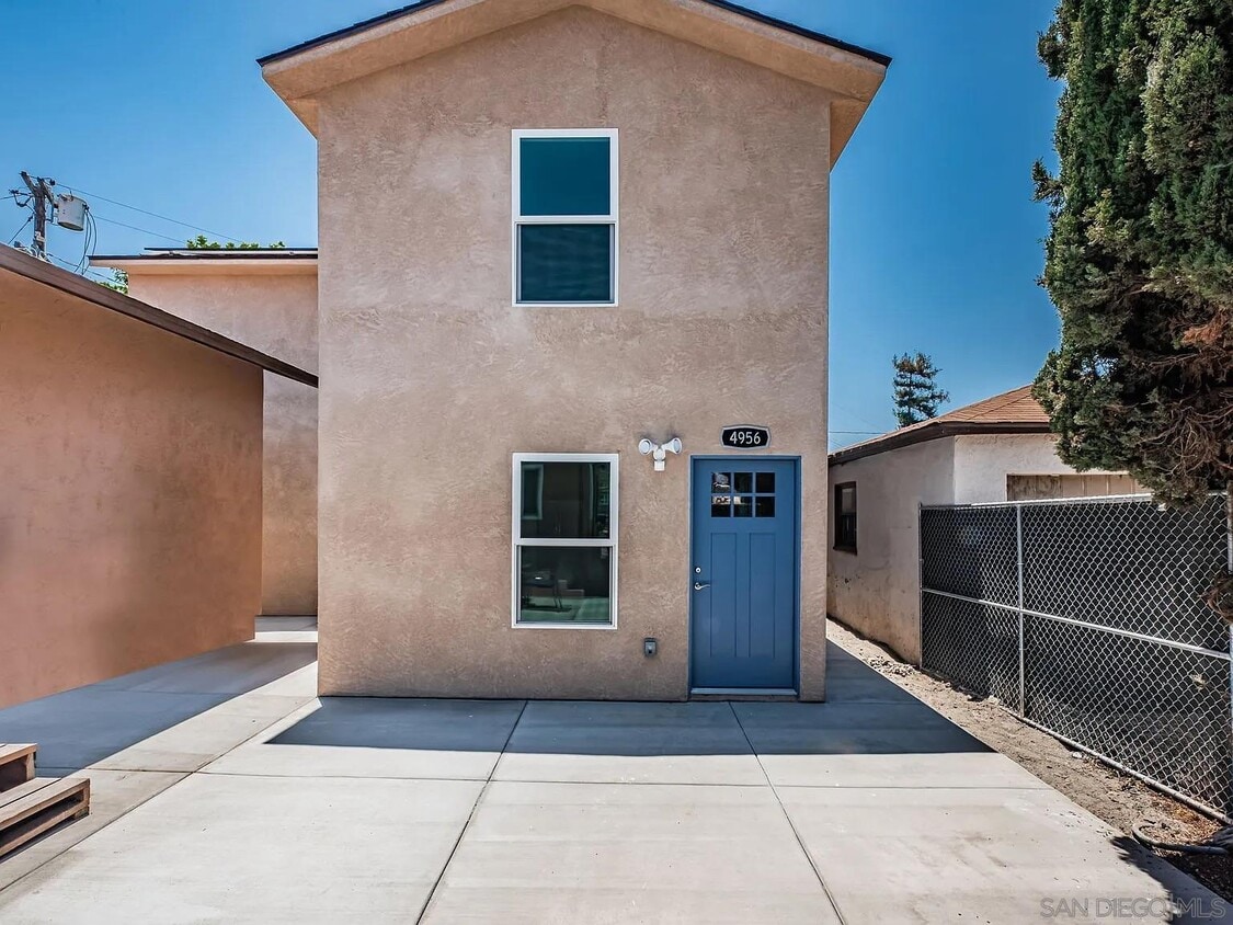 Primary Photo - 4956 63rd St