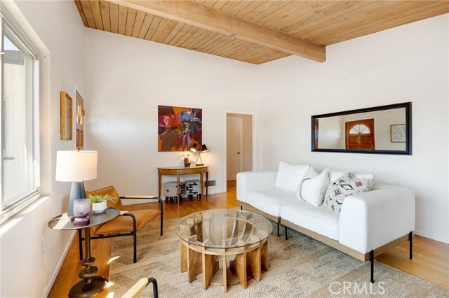 Foto del edificio - 3117 Harmony Pl