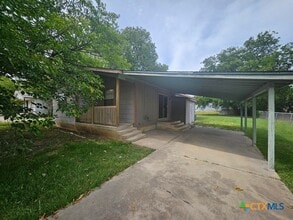 Building Photo - 1203 Karen Dr