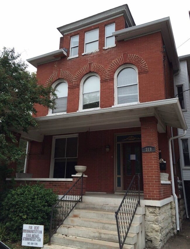 Building Photo - 319 W Hill St