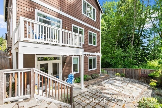 Foto del edificio - 17431 3rd Ave SE