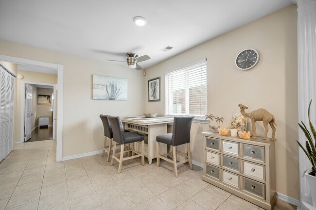 Foto del edificio - 3271 Red Lion Rd
