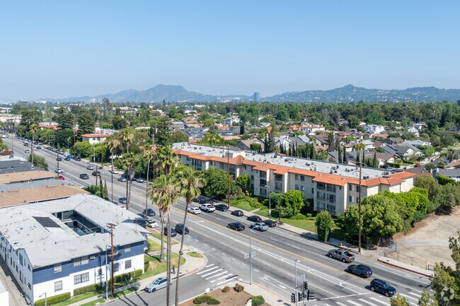 Contexto aéreo - Briarcrest Condominiums