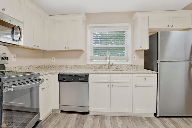 Foto del edificio - 2186 Whites Mill Rd