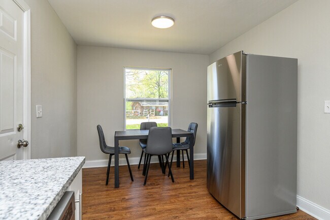 Foto del edificio - 2 Gilbert Ct