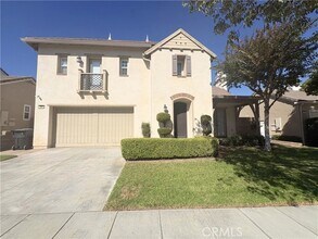 Building Photo - 1311 Cole Ln