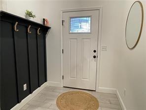 Foto del edificio - 2415 England Ln