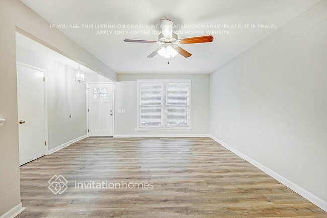 Building Photo - 691 Frankfort Dr