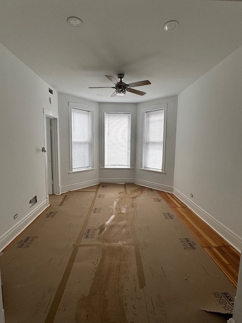 Living Room - 2624 N Francisco Ave