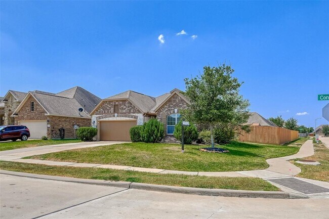 Foto del edificio - 402 Conchola Ln