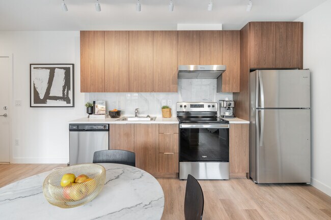 Building Photo - Sydney Rental