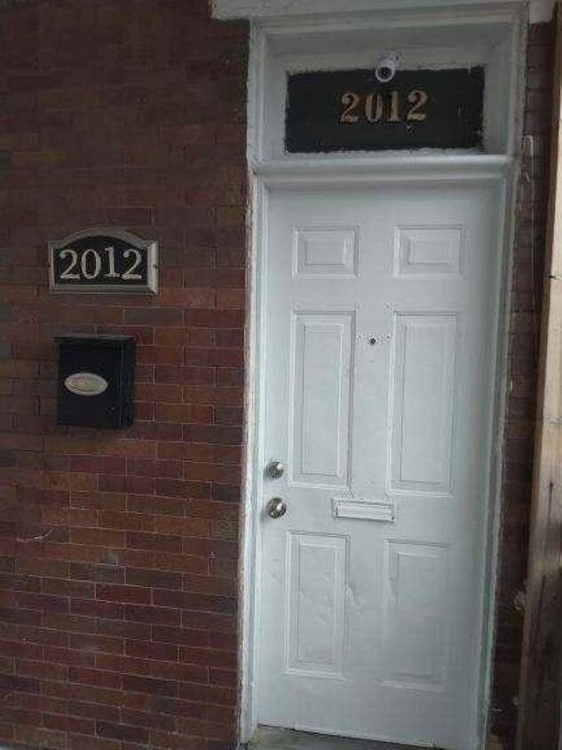 Primary Photo - 2012 Westwood Ave