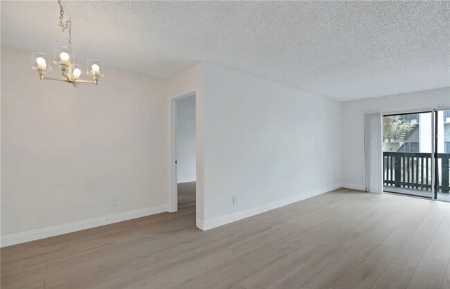 sala comedor - 3602 W Estates Ln