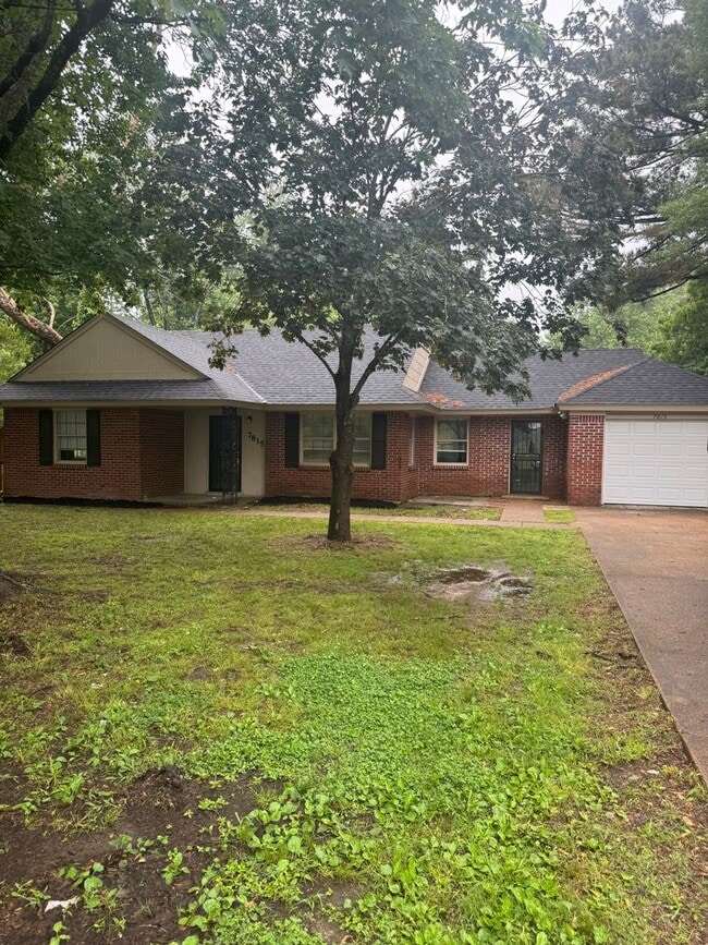 Building Photo - 7815 Armour Rd