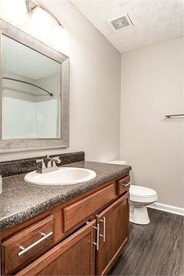 Building Photo - 604 Little Bear Dr