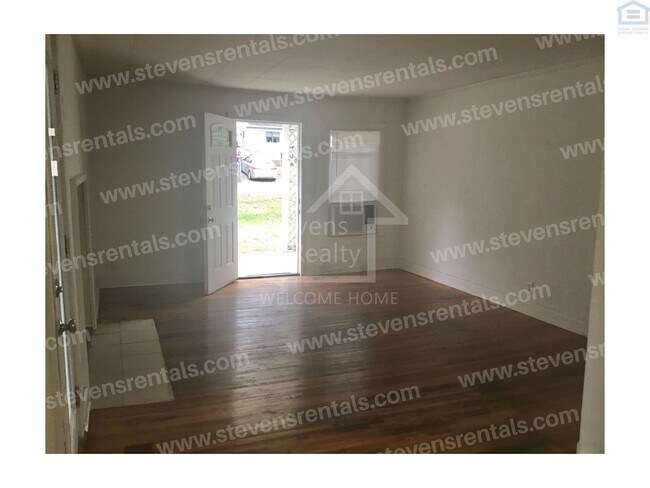 Foto del edificio - 3515 Taylor St