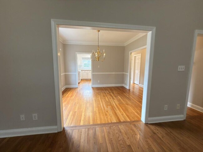 Foto del edificio - 1940 Stockton Walk Ln