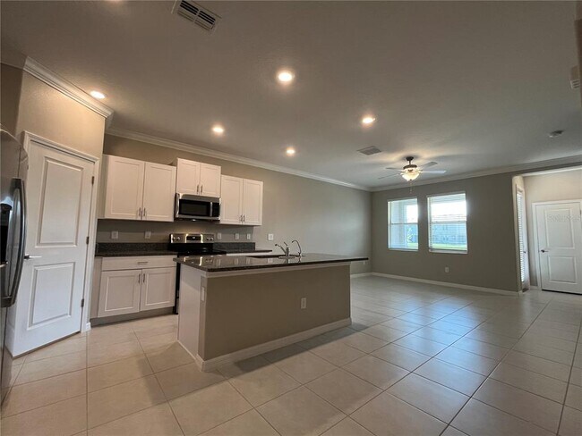 Foto del edificio - 31864 Blue Passing Loop