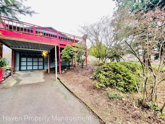 Foto del edificio - 4 br, 2 bath House - 8836 22nd Ave SW