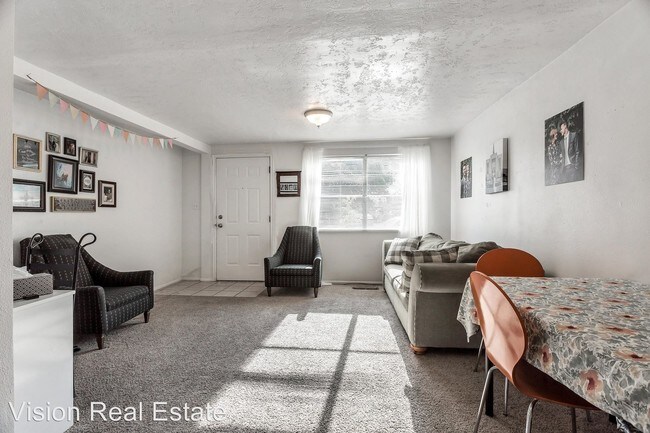 Building Photo - 1 br, 1 bath House - 682 N 700 W
