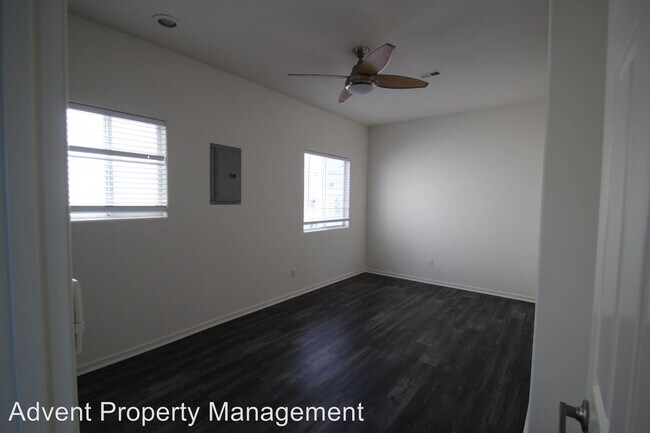 Building Photo - 5860-5864 Mildred St