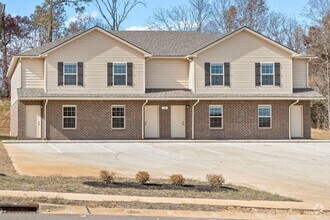 Building Photo - 499 Palmer Dr