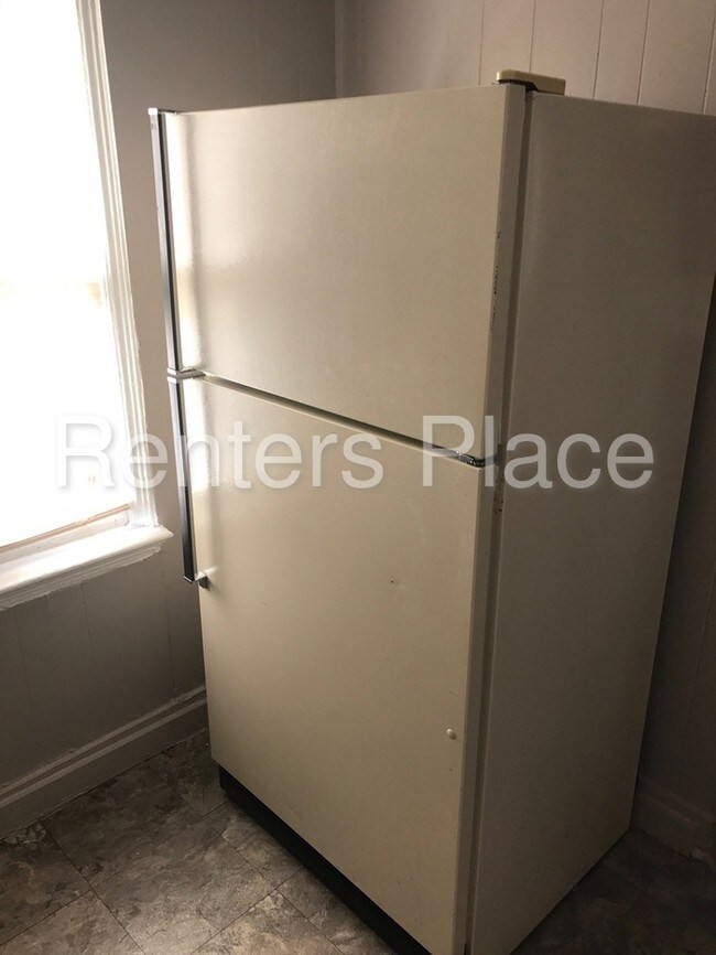 Foto del edificio - 2528 N Main St