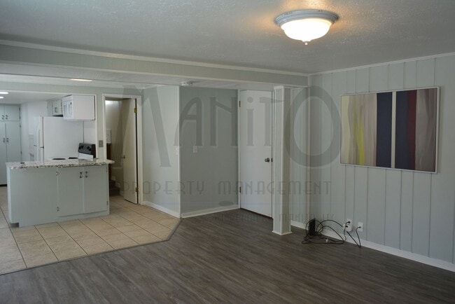 Building Photo - 1624 S Grand Blvd