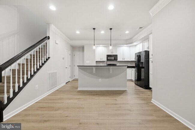 Foto del edificio - 6436 Alan Linton Blvd E