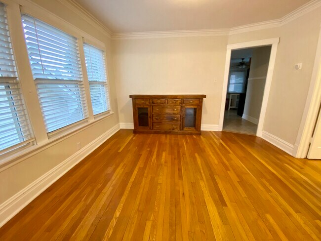 Dining Room - 5685 W Goodman St