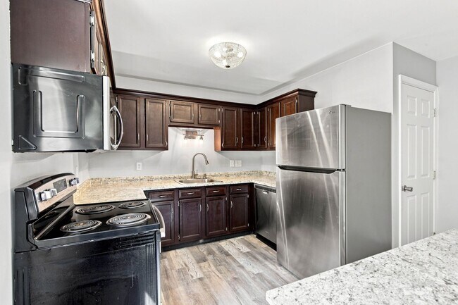 Foto del edificio - 1008 Cloverton Dr