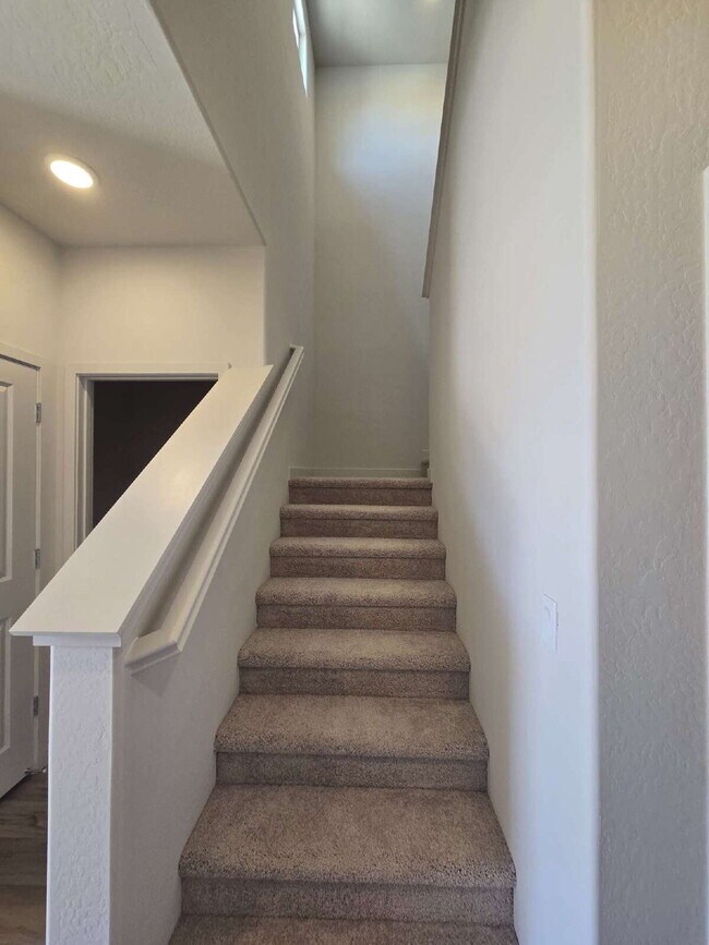 Foto del edificio - LIMITED TIME OFFER- RECEIVE $300 OFF YOUR ...