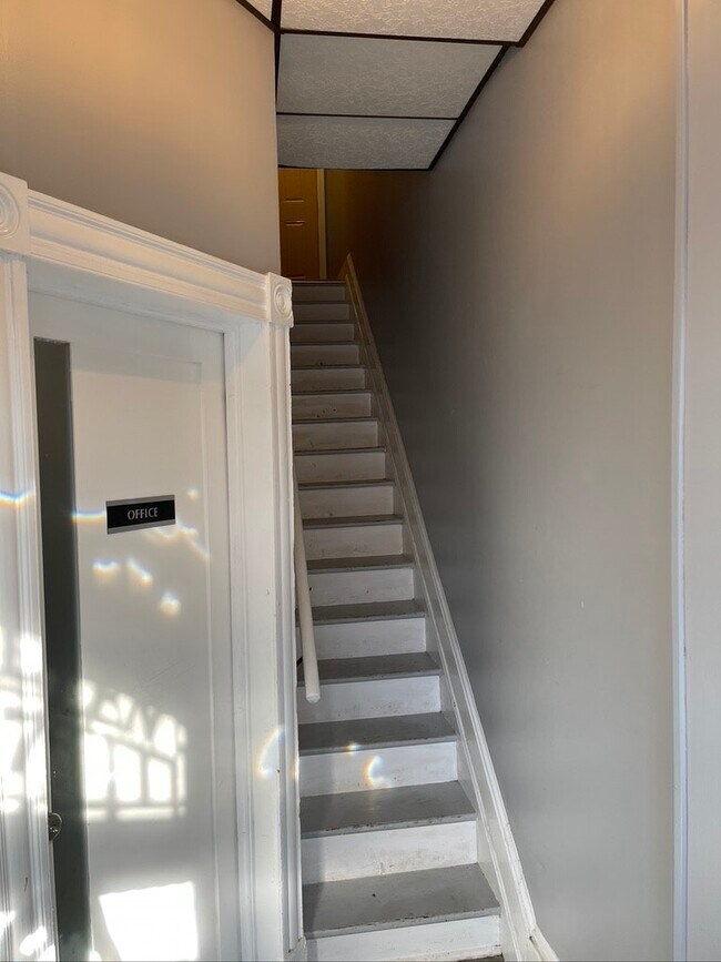 Foto del edificio - 137 North 8th Street, Unit 2nd FL