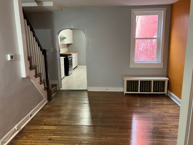 Foto del edificio - 14 Old Dorwart St